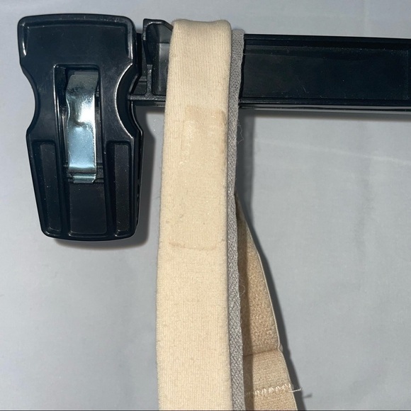 Vanity Fair Bra Full Coverage Lightly Padded Underwire Mesh Overlay Thick Band - Picture 2 of 7